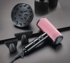 Haarverzorging 26 Haarverzorging -Haarverzorging atm001 pink 1920 x 1715 02 800x715 1